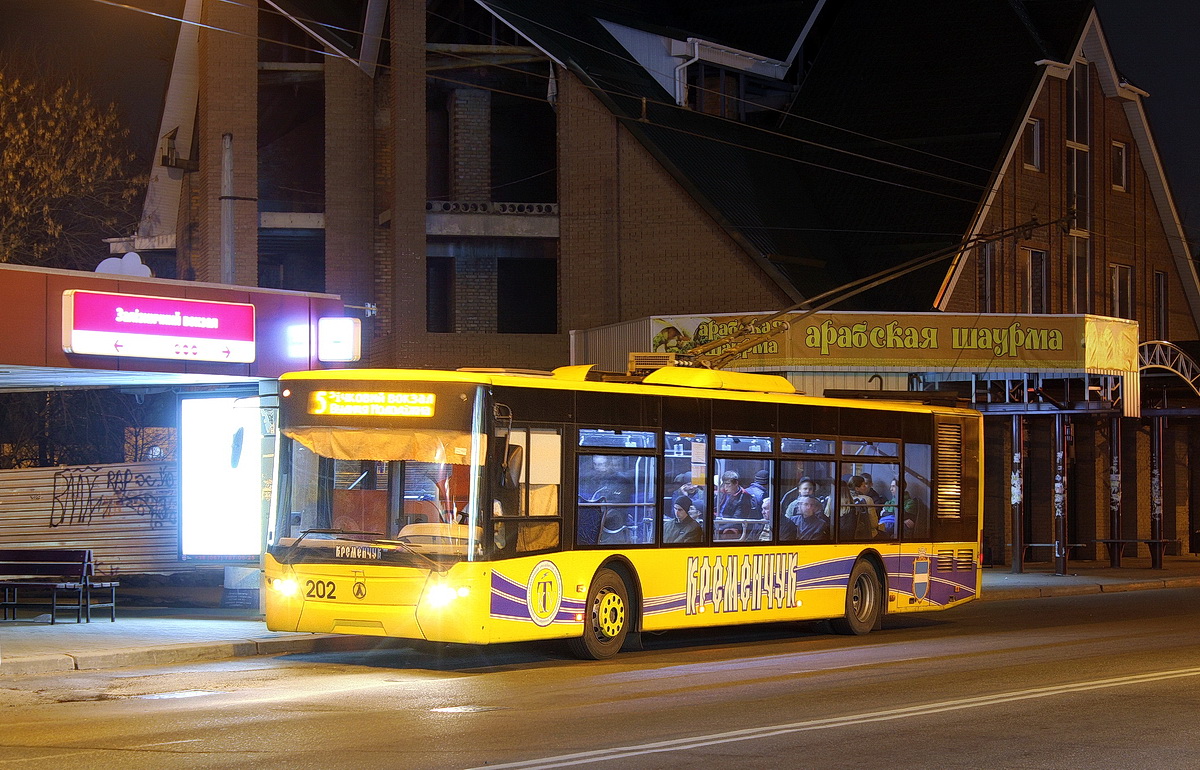 Кременчуг, ЛАЗ E183D1 № 202