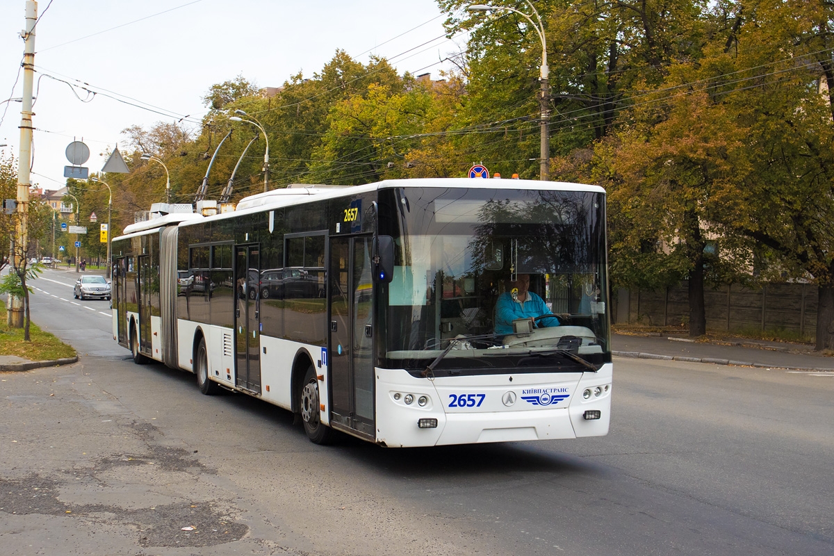 Kyjiw, LAZ E301D1 Nr. 2657