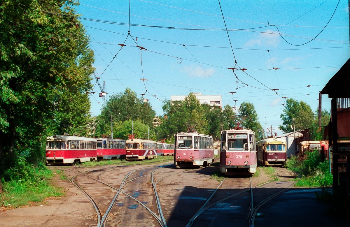 Vitebsk, RVZ-6M2 № 283; Vitebsk, RVZ-6M2 № 276; Vitebsk, 71-605 (KTM-5M3) № 341; Vitebsk, 71-605 (KTM-5M3) № 378; Vitebsk, RVZ-6M2 № 297 Vitebsk, RVZ-6M2 № 283; Vitebsk, RVZ-6M2 № 276; Vitebsk, 71-605 (KTM-5M3) № 341; Vitebsk, 71-605 (KTM-5M3) № 378; Vitebsk, RVZ-6M2 № 297