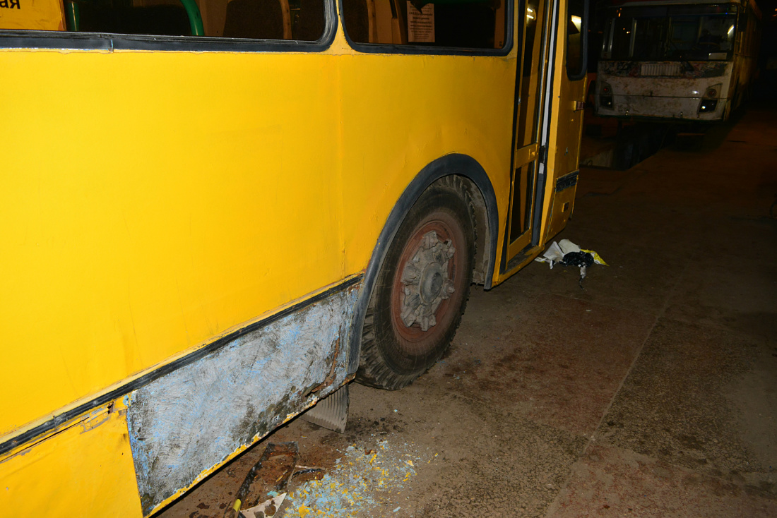 Владивосток, ЗиУ-682Г-016.02 № 241