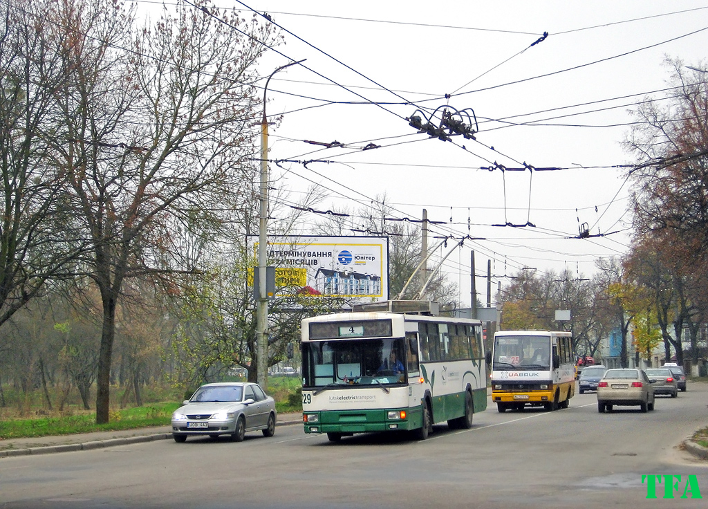 Луцк, MPK/Jelcz 120MT № 229