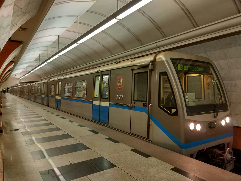 Москва, 81-740.4 «Русич» № 0192