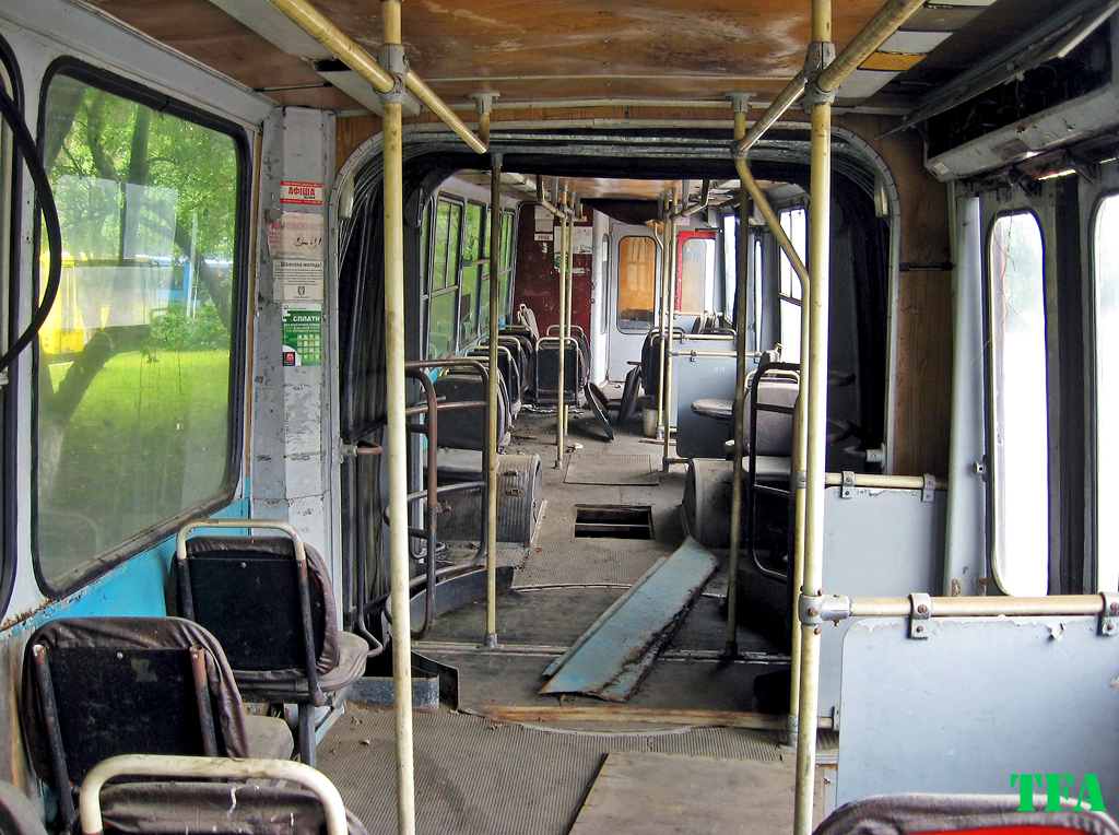 Луцк, ЮМЗ Т1 № 189