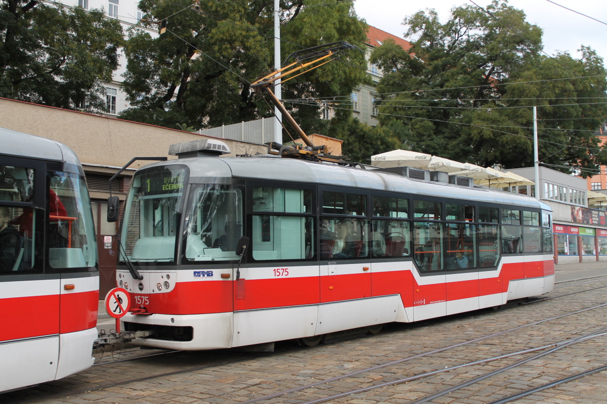 Брно, Vario LFR.E № 1575