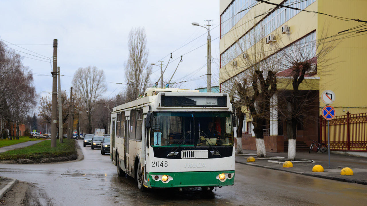 Пенза, ЗиУ-682Г-016.02 № 2048
