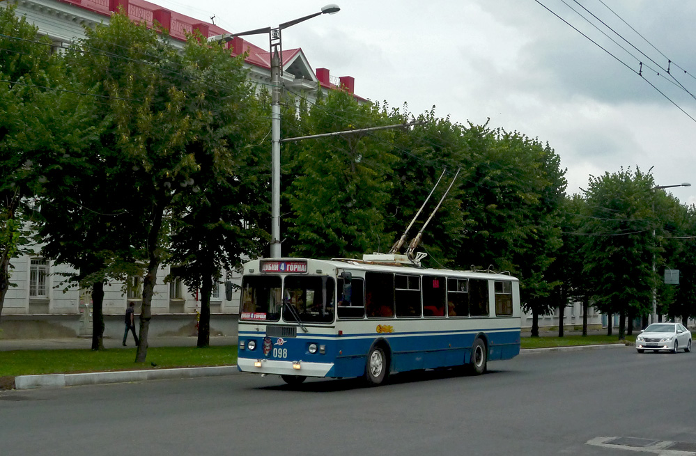 Нальчик, ЗиУ-682Г1А № 098