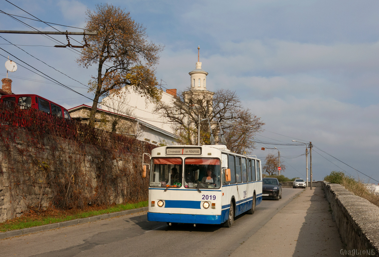 Sevastopol, ZiU-682V-012 [V0A] č. 2019