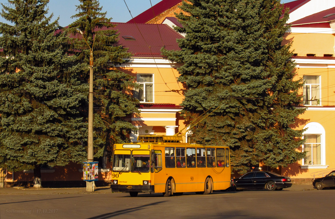 Полтава, ЮМЗ Т2 № 90