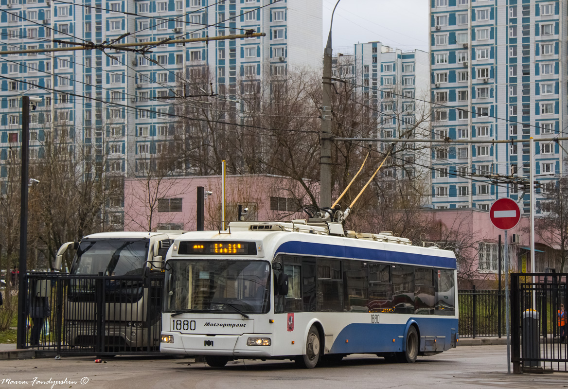 Москва, БКМ 321 № 1880