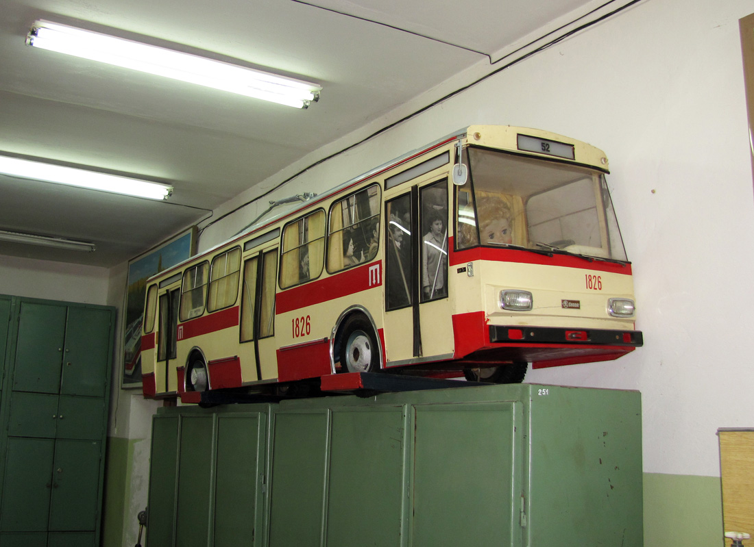 Моделизм; Харьков — Разные фотографии; Крымский троллейбус — Разные фотографии