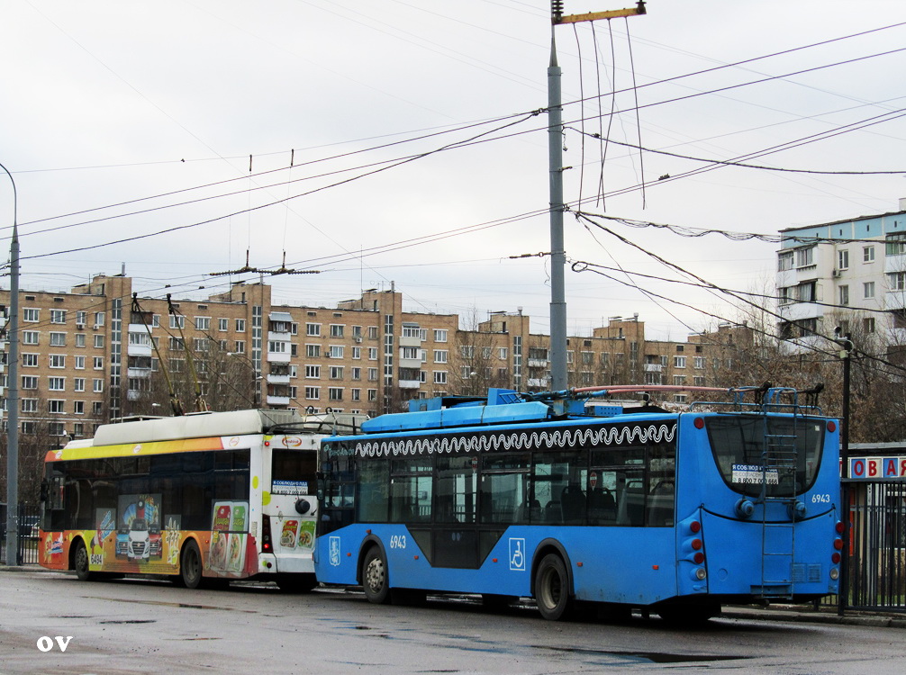 Moskva, VMZ-5298.01 “Avangard” № 6943; Moskva, Trolza-5265.00 “Megapolis” № 6494 Moskva, VMZ-5298.01 “Avangard” № 6943; Moskva, Trolza-5265.00 “Megapolis” № 6494