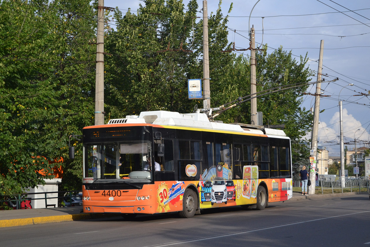 Trolleybus de Crimée, Bogdan T70115 N°. 4400