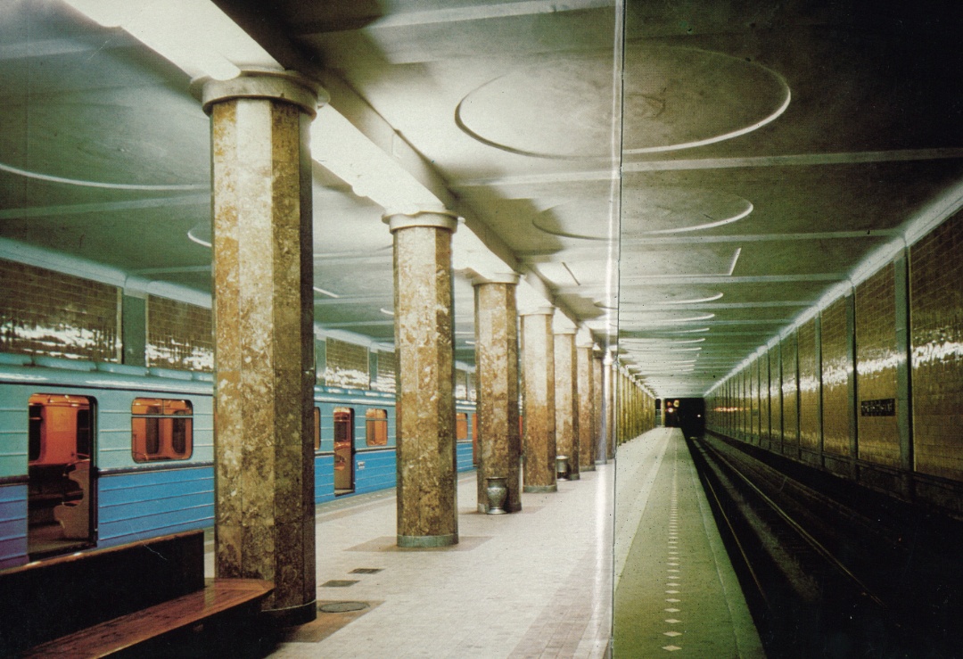 Москва — Метрополитен — [1] Сокольническая линия
