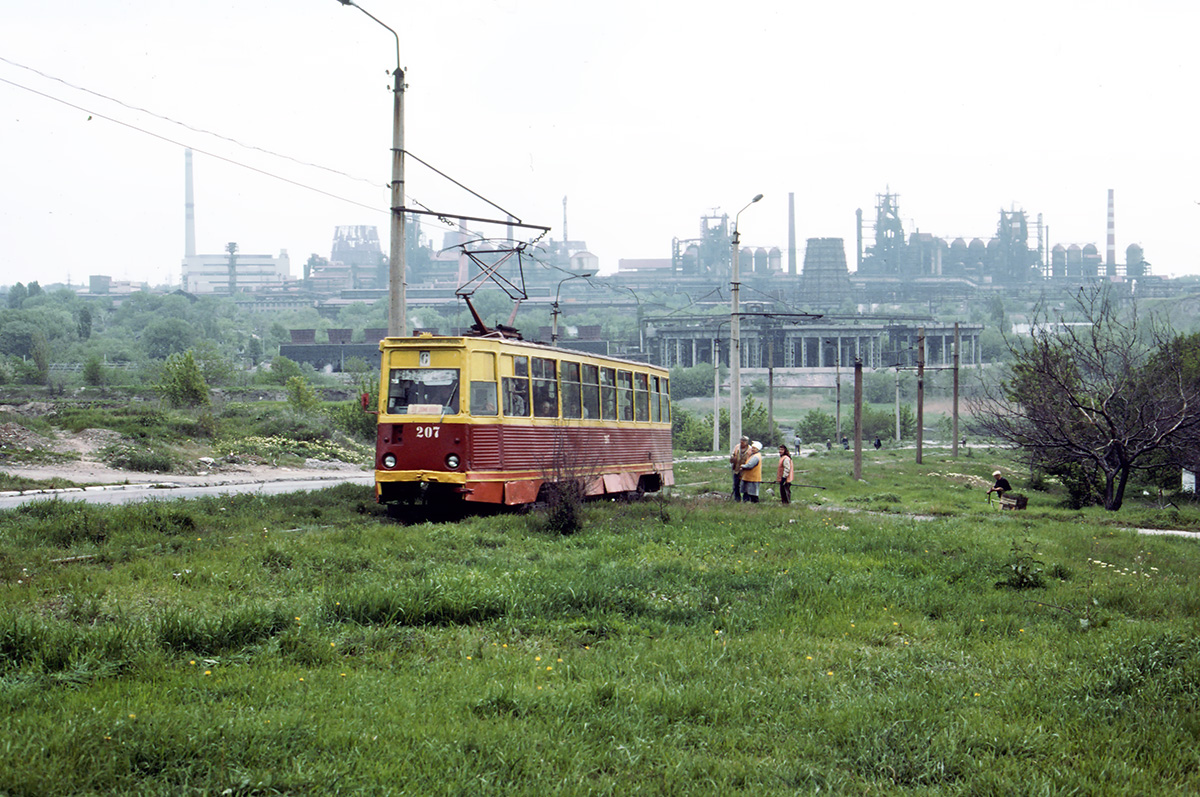 Макеевка, 71-605 (КТМ-5М3) № 207; Макеевка — Фотографии Тьери Амаля — 05.2000