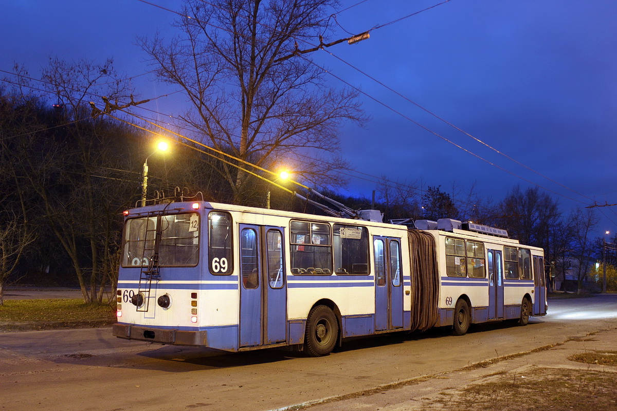 Полтава, ЮМЗ Т1 № 69