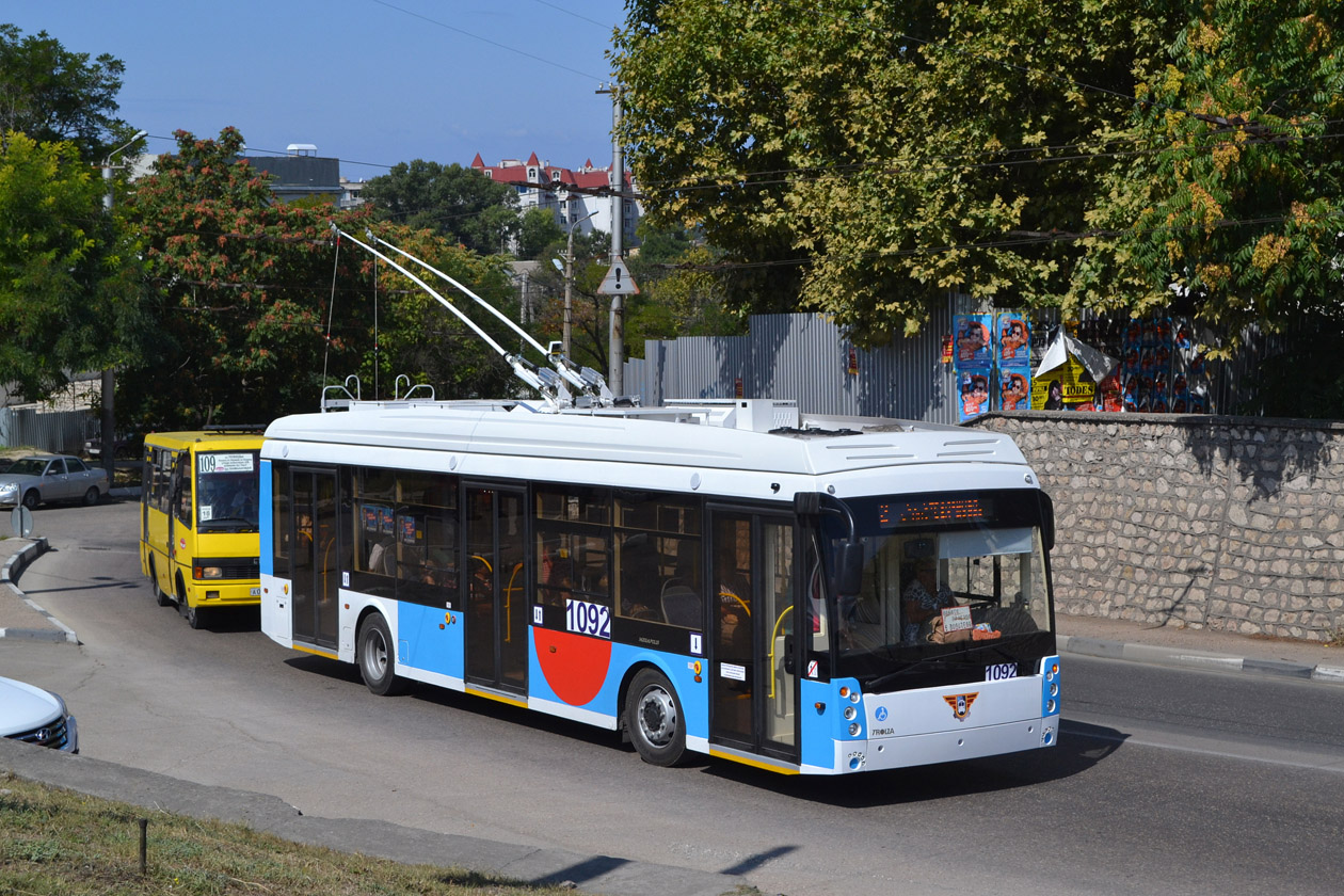 Севастополь, Тролза-5265.02 «Мегаполис» № 1092