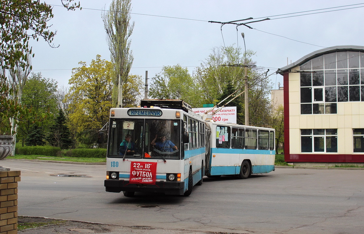 Kremenčuk, YMZ T1 № 180