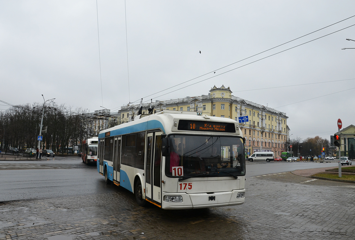 Витебск, БКМ 321 № 175