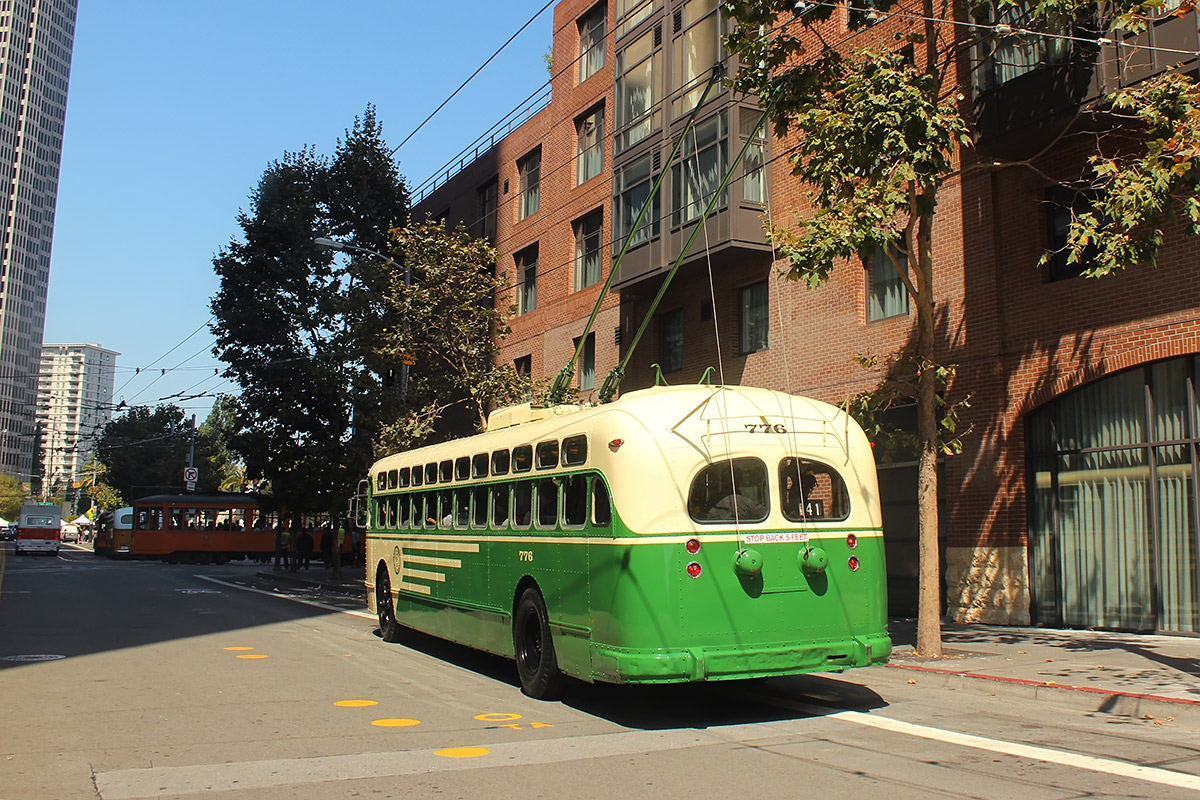 Сан-Франциско, область залива, Marmon-Herrington TC48 № 776