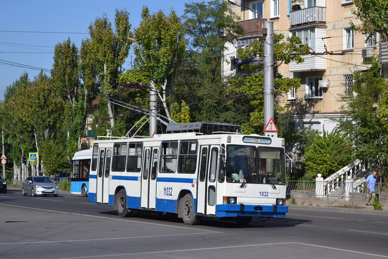 Севастополь, ЮМЗ Т2 № 1032