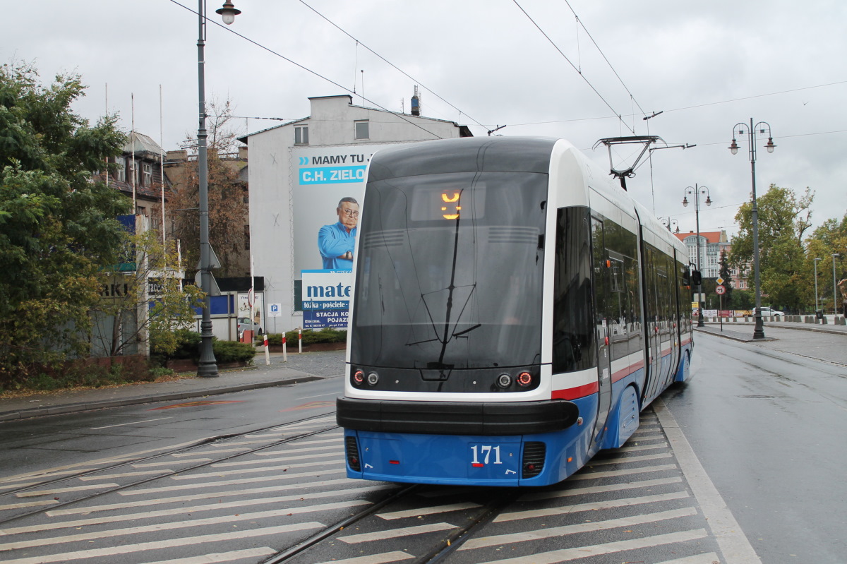 Быдгощ, PESA Swing 121NaB № 171