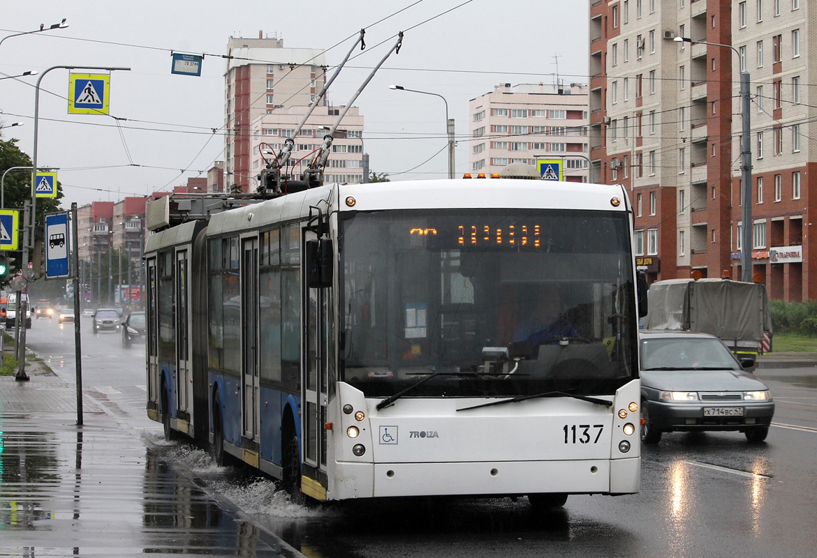 Pietari, Trolza-6206.01 “Megapolis” # 1137