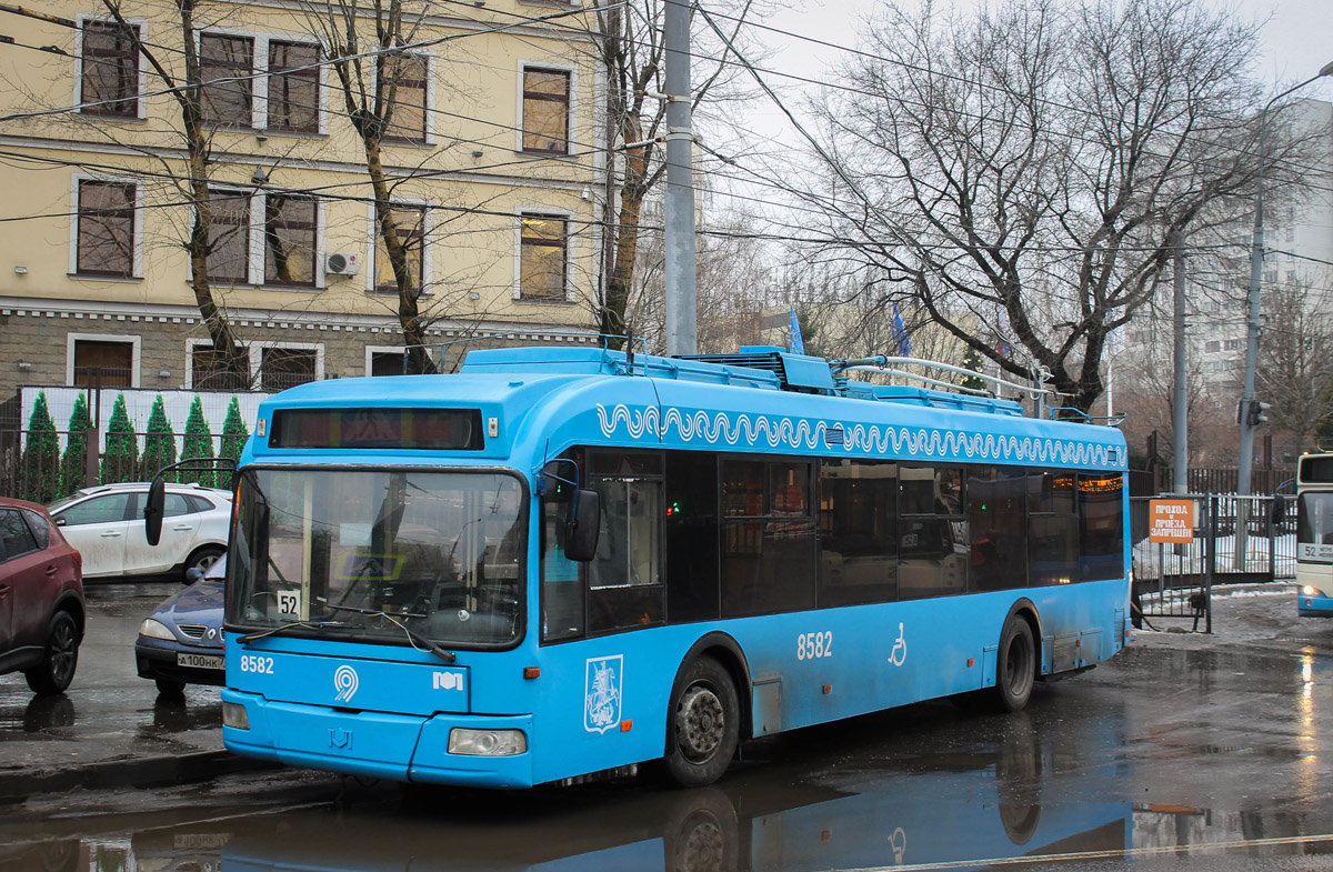 Москва, БКМ 321 № 8582