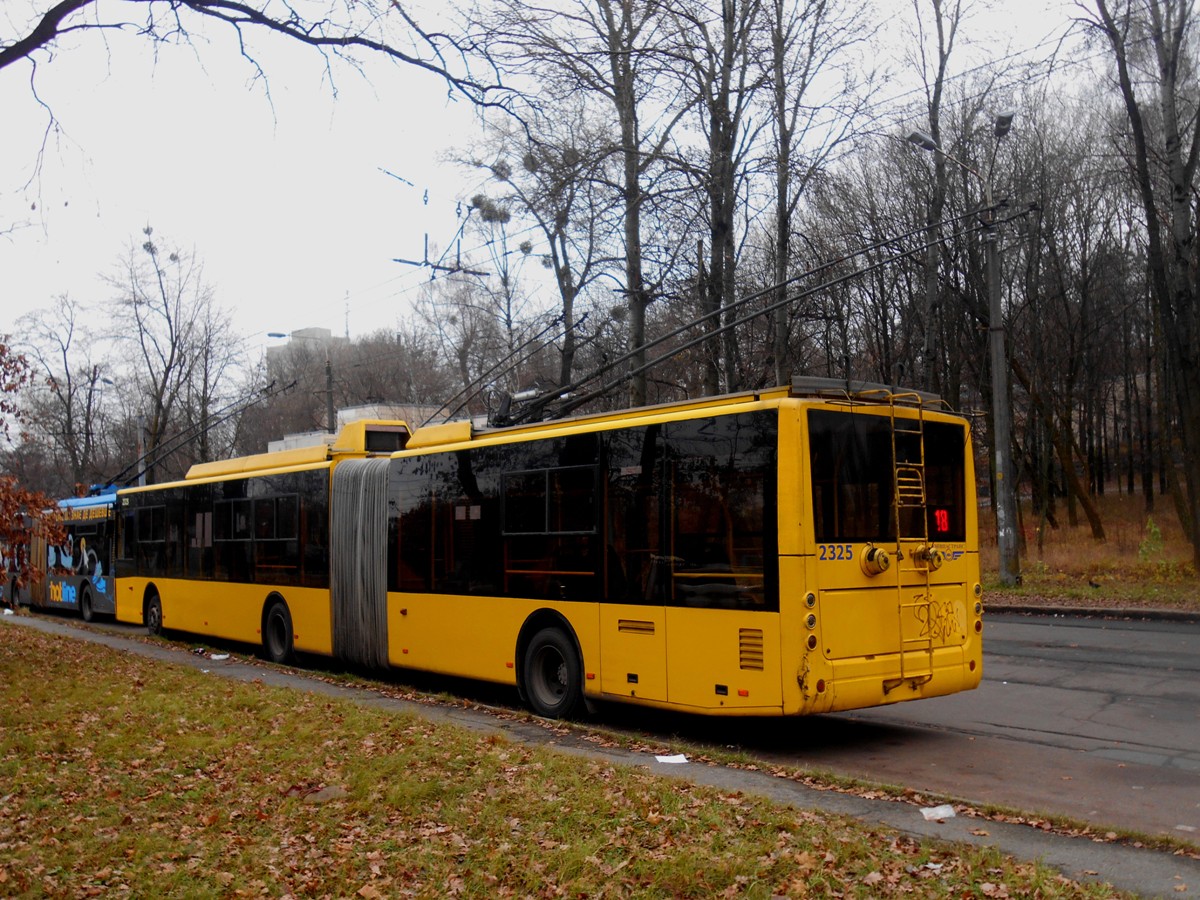 Киев, Богдан Т90110 № 2325 Киев, Богдан Т90110 № 2325