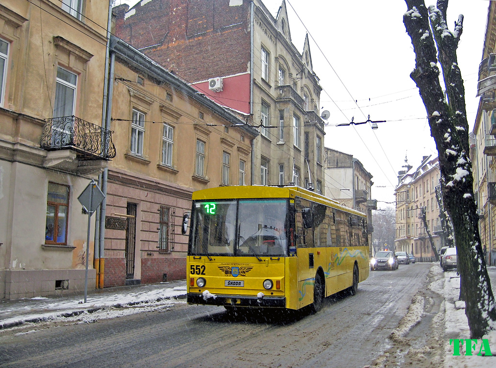 Львов, Škoda 14Tr89/6 № 552