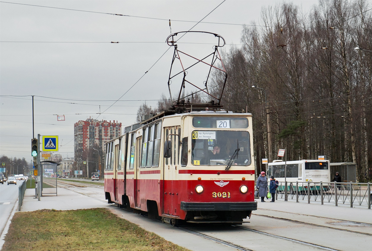 Saint-Petersburg, LVS-86K Br. 3021