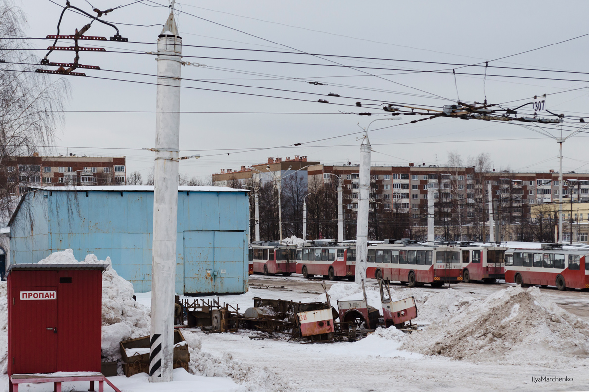 Ижевск, ЗиУ-682В № 1236