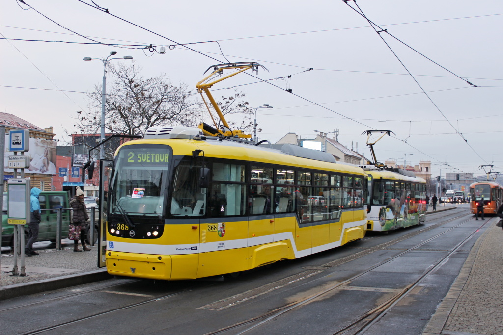 Plzeň, Vario LF+ № 368; Plzeň, Vario LF+ № 337