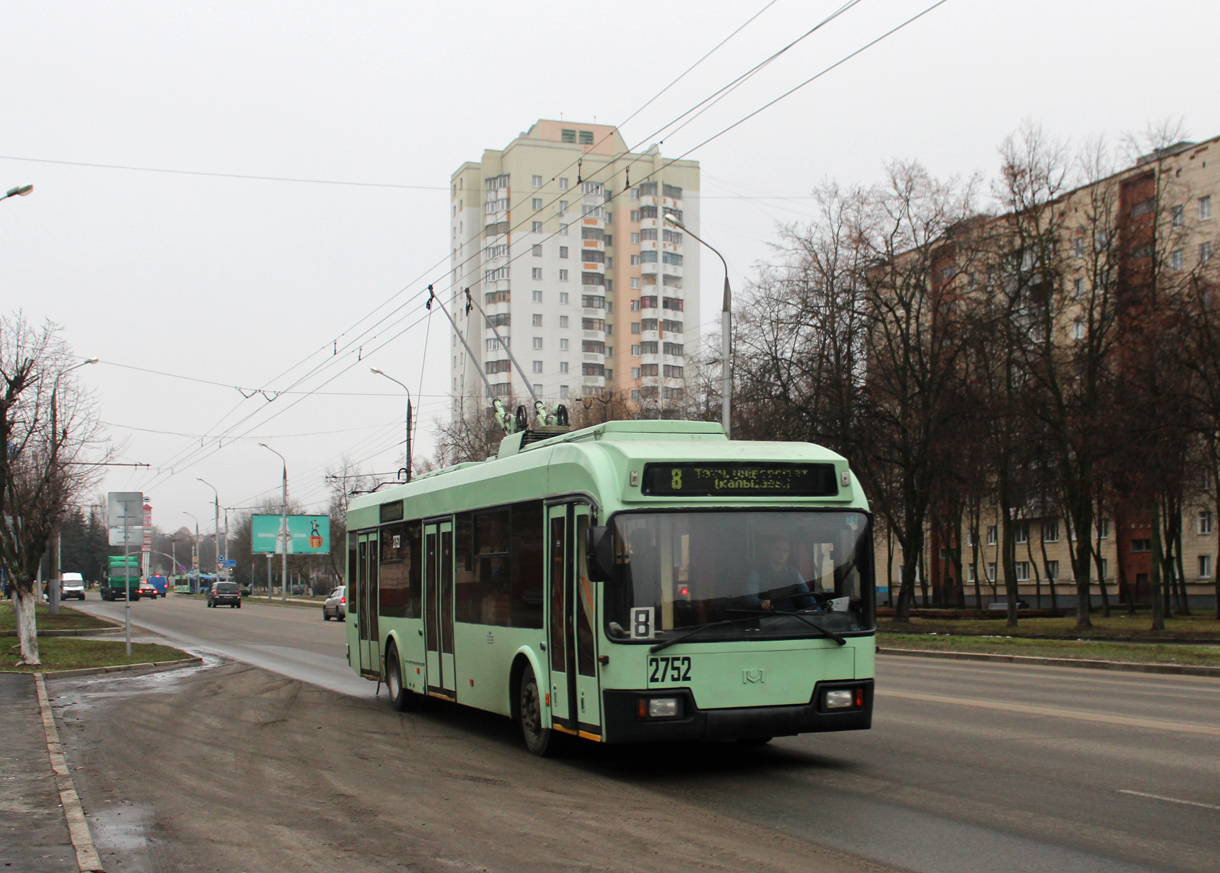 Гомель, БКМ 32102 № 2752
