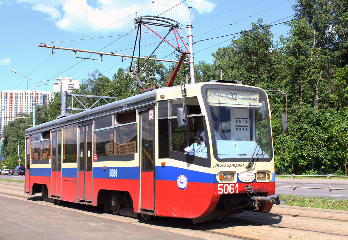 Москва, 71-619К № 5061