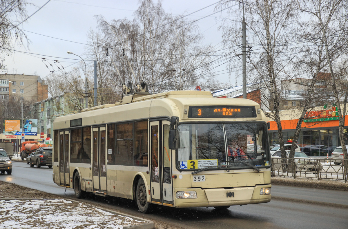 Томск, БКМ 321 № 392