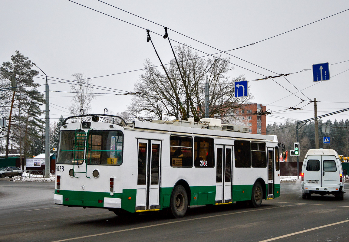 Penza, ZiU-682G-016.02 č. 2038