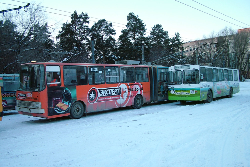 Челябинск, Ikarus 280.93 № 3864; Челябинск, ЗиУ-682В-012 [В0А] № 3743