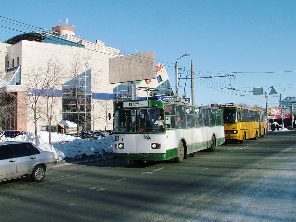 Челябинск, ЗиУ-682Г [Г00] № 1085