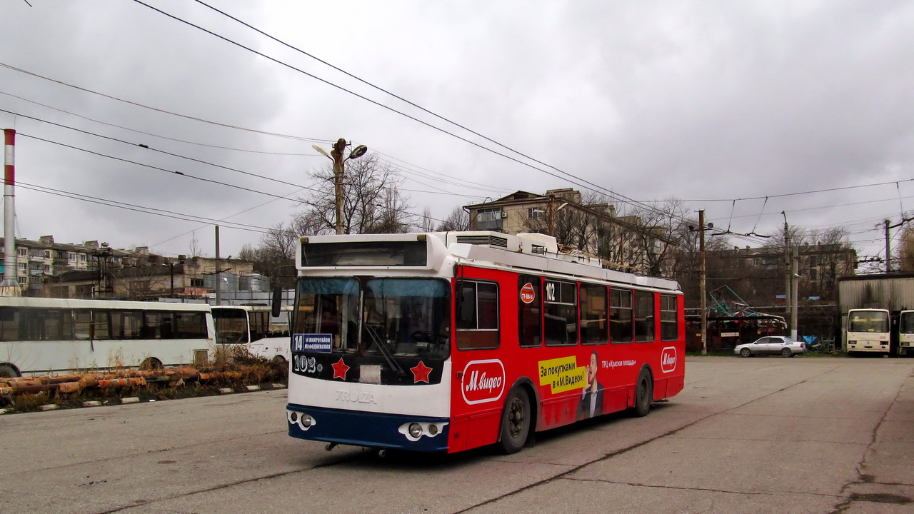 Новороссийск, ЗиУ-682Г-016.02 № 102