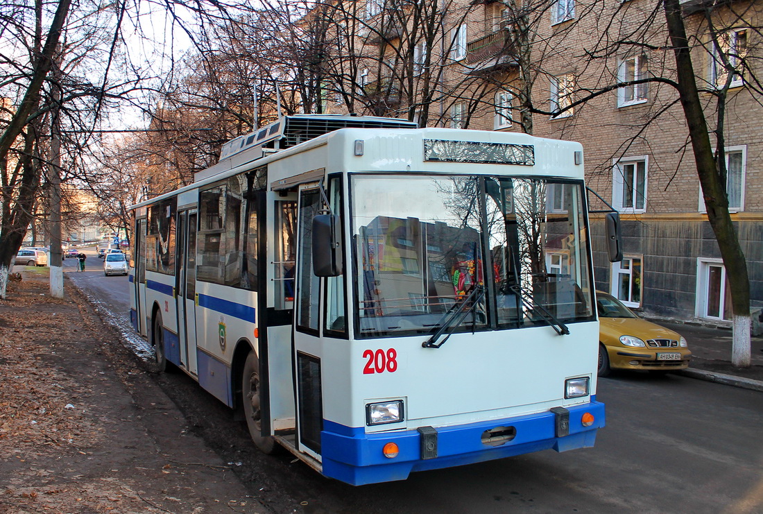 Бахмут, ЮМЗ Т2 № 208