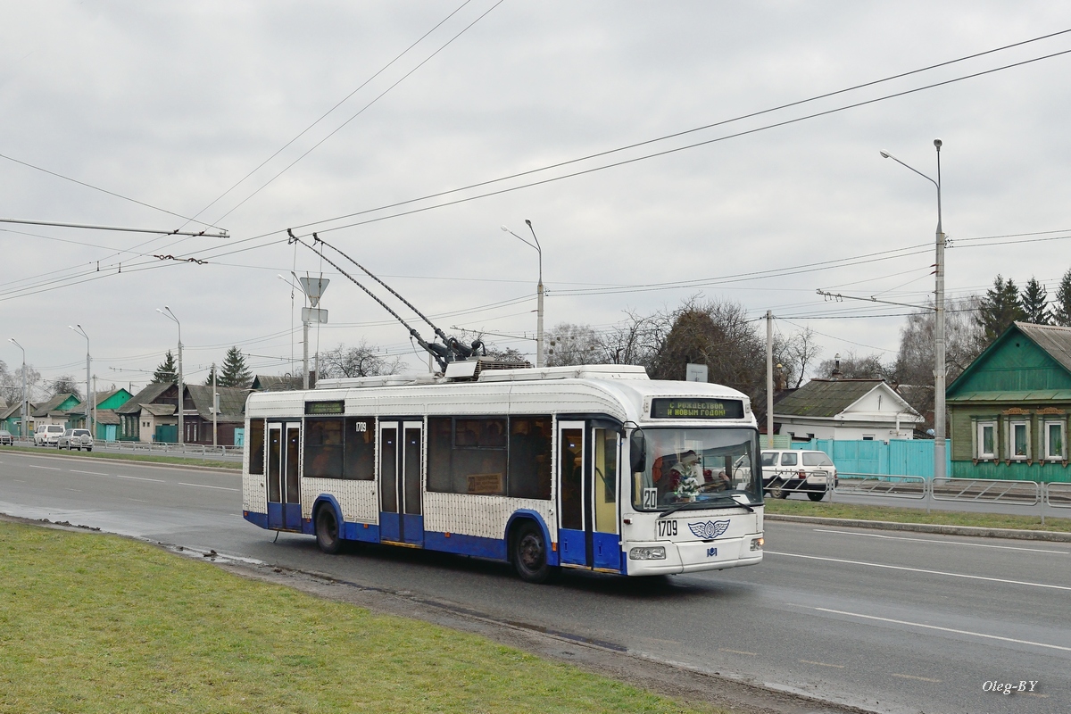 Гомель, БКМ 32102 № 1709