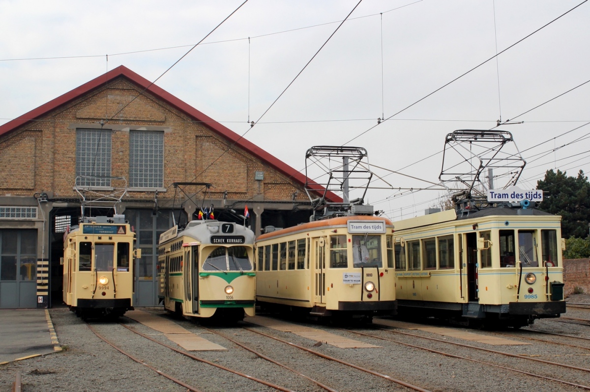 Coast Tram, SNCV Standard wooden motor car č. 9994; Coast Tram, BN PCC č. 1006; Coast Tram, SNCV SE motor car č. 9093; Coast Tram, SNCV Standard wooden motor car č. 9985