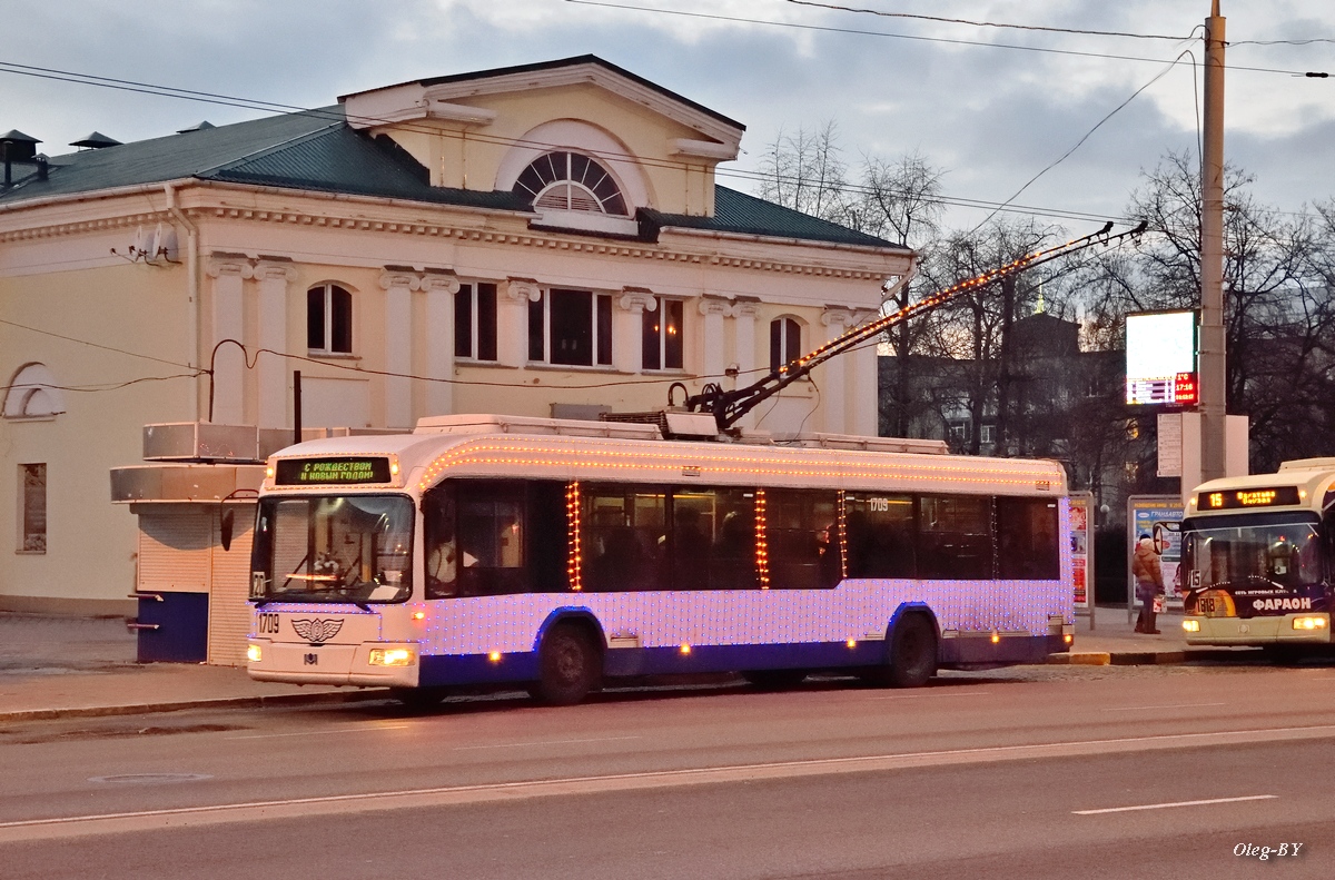 Гомель, БКМ 32102 № 1709