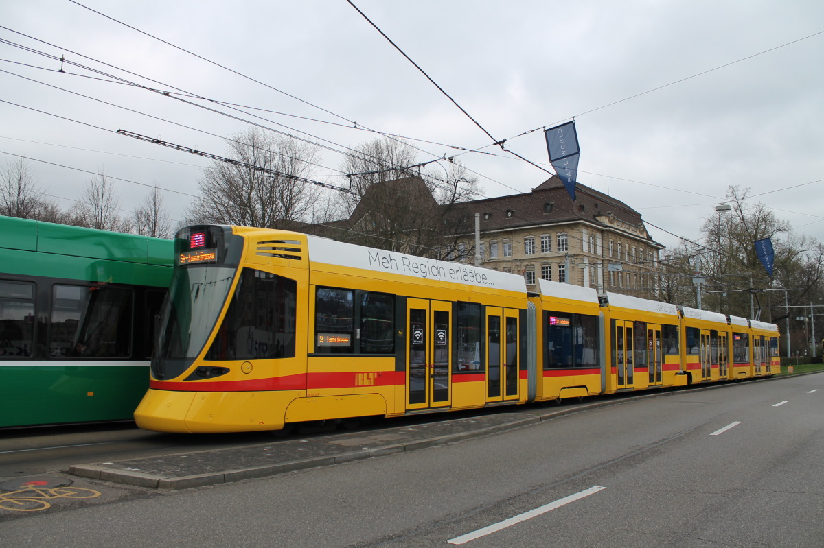 Базель, Stadler Tango ER Be 6/10 № 187