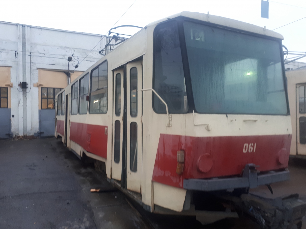 Киев, Tatra T6B5SU № 061