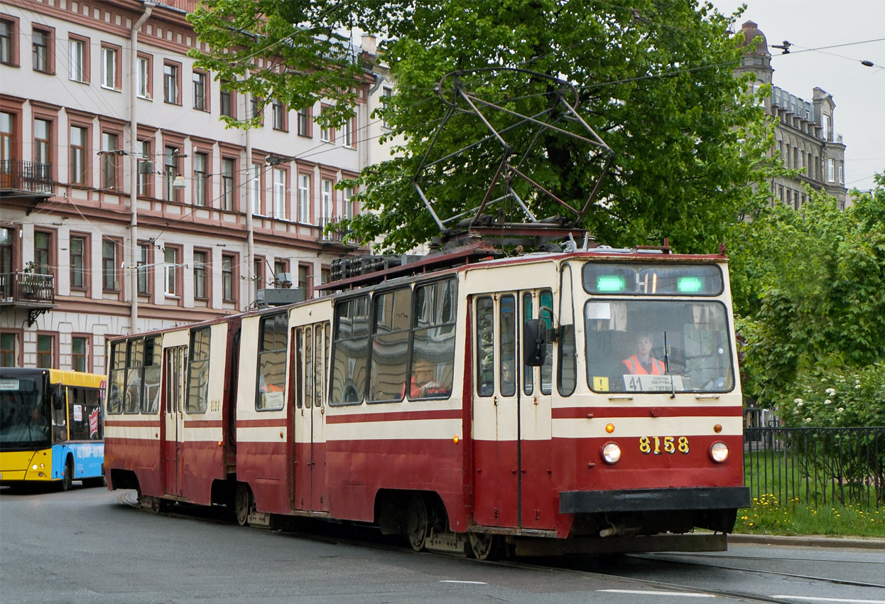Saint-Petersburg, LVS-86K № 8158
