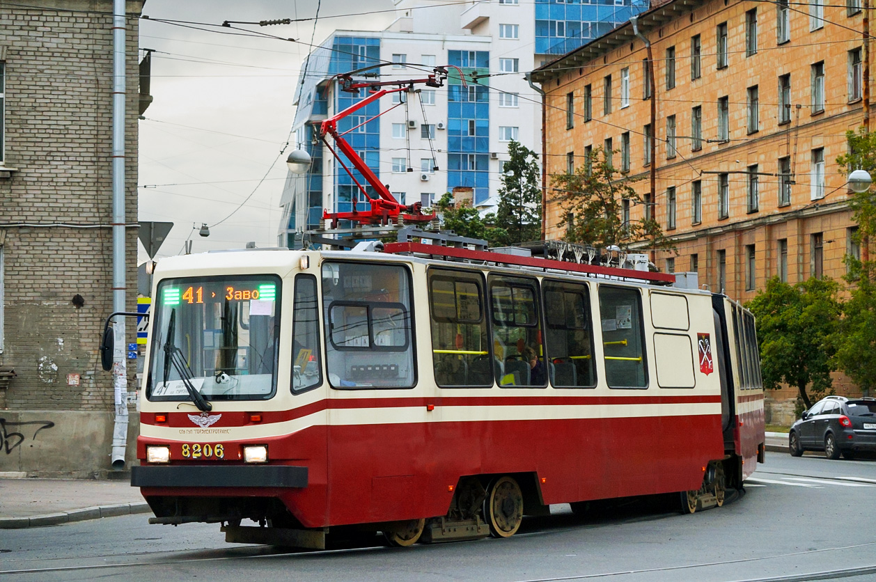 Saint-Petersburg, LVS-86K # 8206 Saint-Petersburg, LVS-86K # 8206