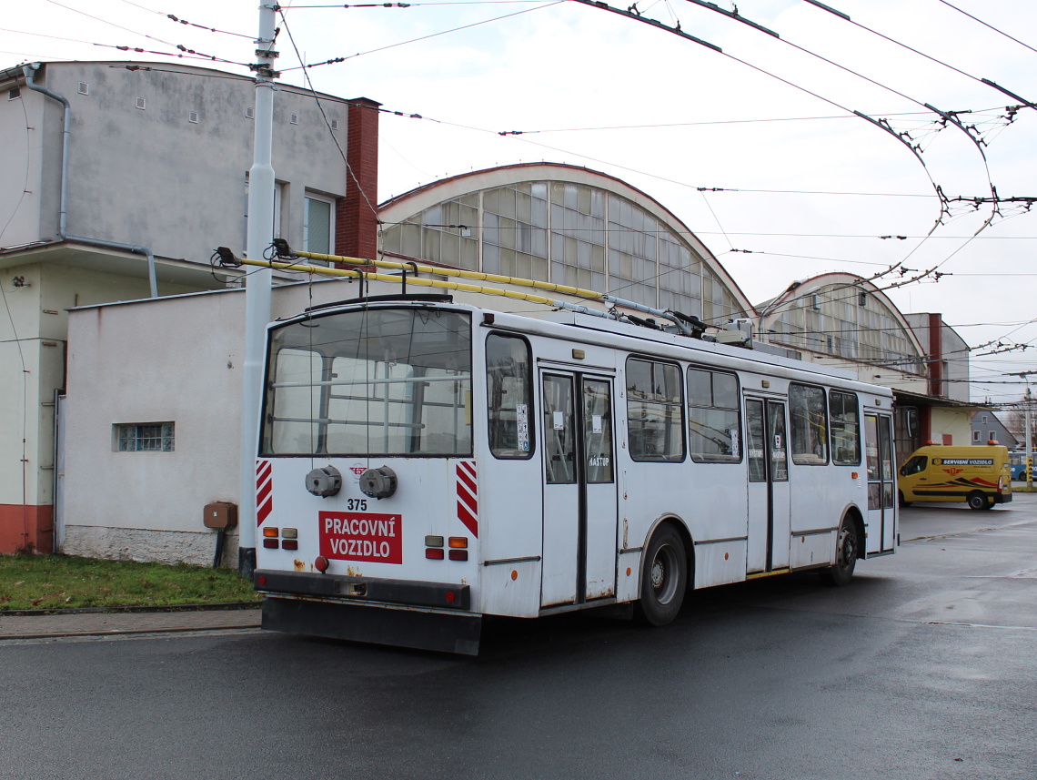 Пардубице, Škoda 14Tr13/6M № 375