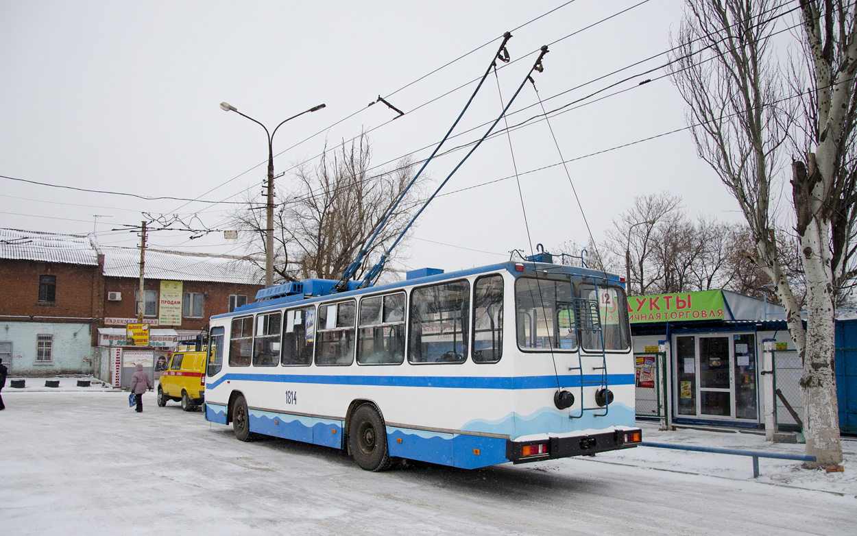 Мариуполь, ЮМЗ Т2 № 1814