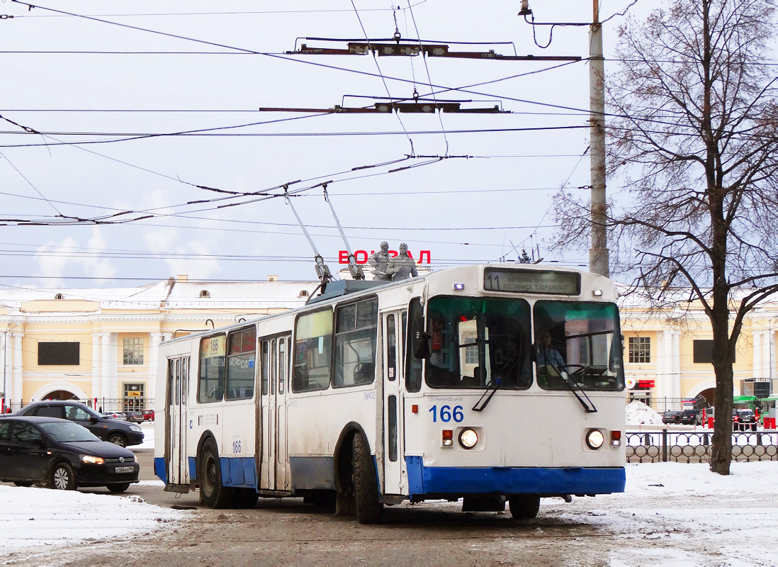 Екатеринбург, ЗиУ-682Г [Г00] № 166